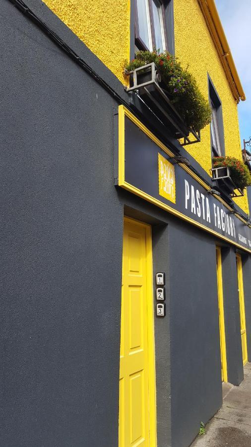 Pasta Factory Guest Rooms Galway Exterior foto
