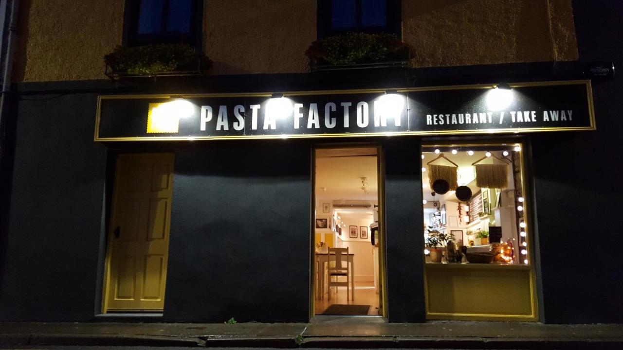 Pasta Factory Guest Rooms Galway Exterior foto